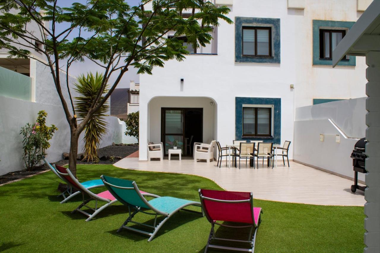 Villa Sol Y Paz, Espacioso Jardin Y Aparcamiento Corralejo Luaran gambar